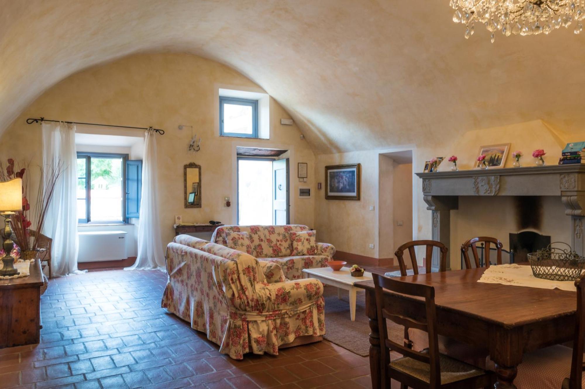 Il Borghetto Tuscan Holidays Сан-Джиміньяно Номер фото